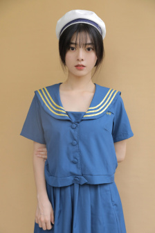 美女上错身